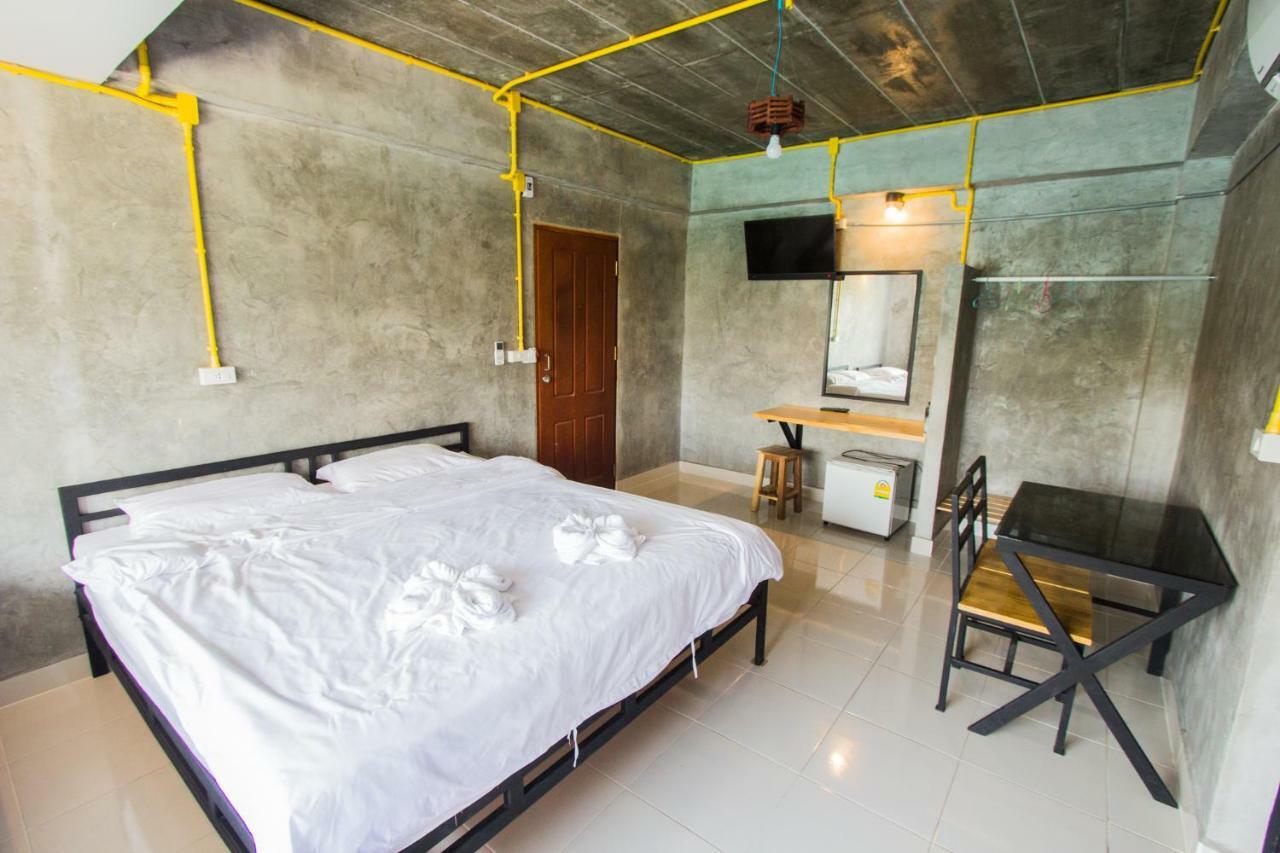 The Sky Loft Hotel Pathum Thani Exteriér fotografie