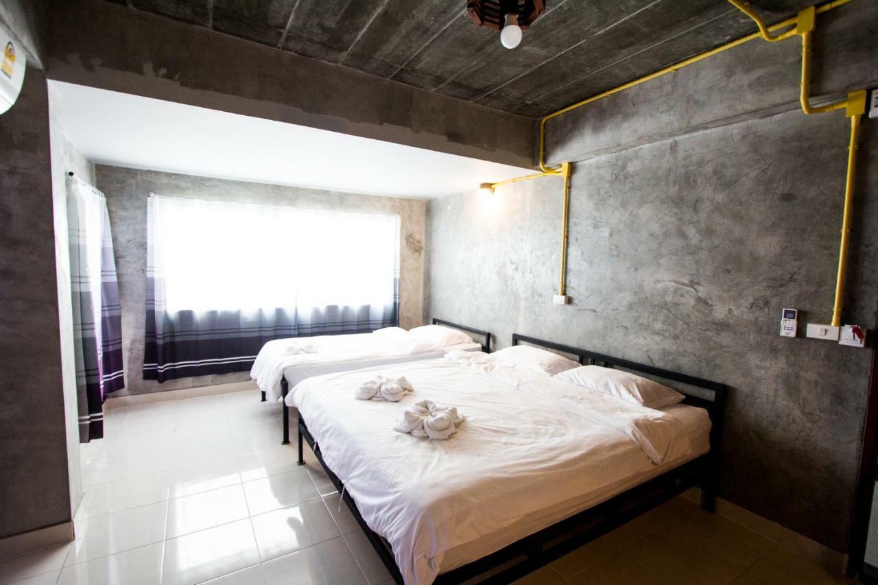 The Sky Loft Hotel Pathum Thani Exteriér fotografie