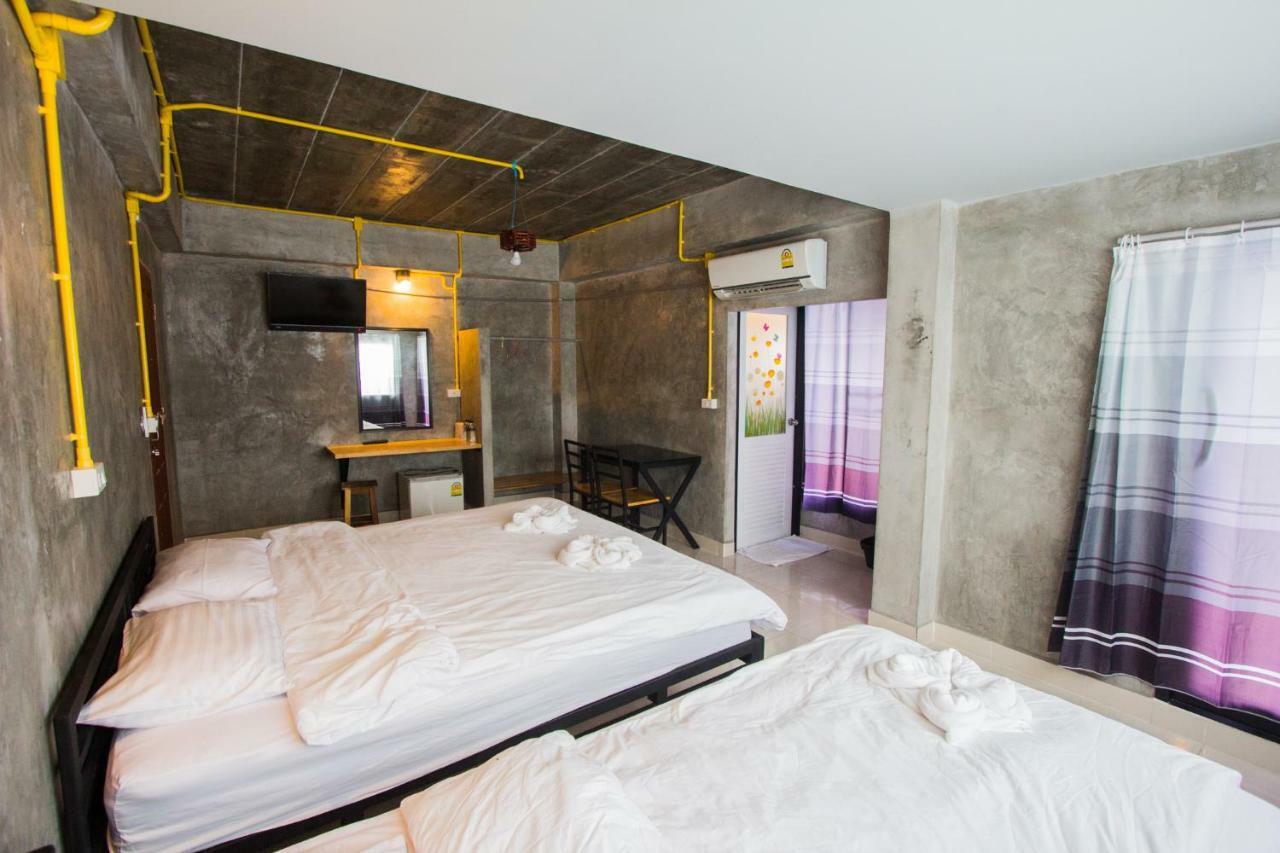 The Sky Loft Hotel Pathum Thani Exteriér fotografie